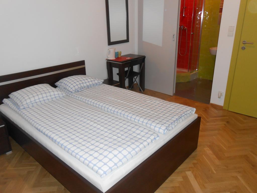 Lux Hostel - Z Prywatnymi Lazienkami Gdynia Rum bild