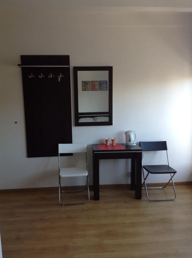 Lux Hostel - Z Prywatnymi Lazienkami Gdynia Exteriör bild